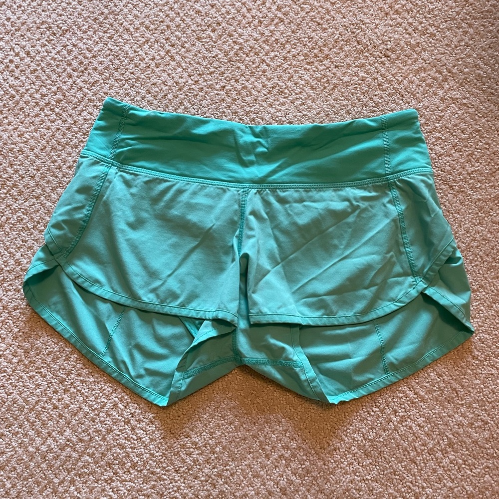 Lululemon speed up low rise shorts